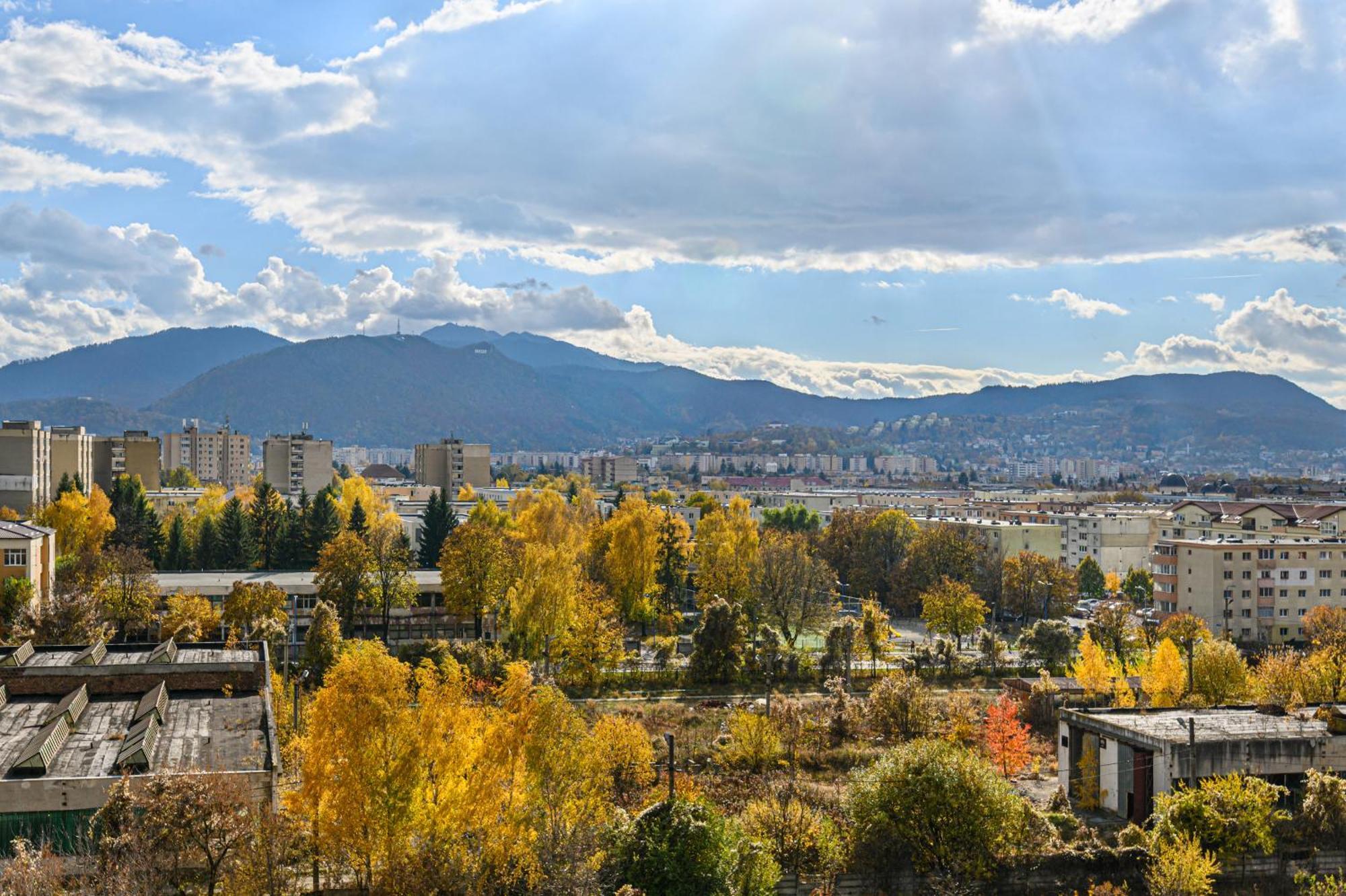 Luxury Landing Apartments Complex Qualis Braşov Exterior foto
